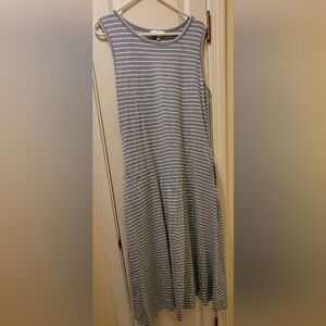 GIBSON LATIMER XL Gray & White Striped Long Dress. Excellent Pre loved Condition